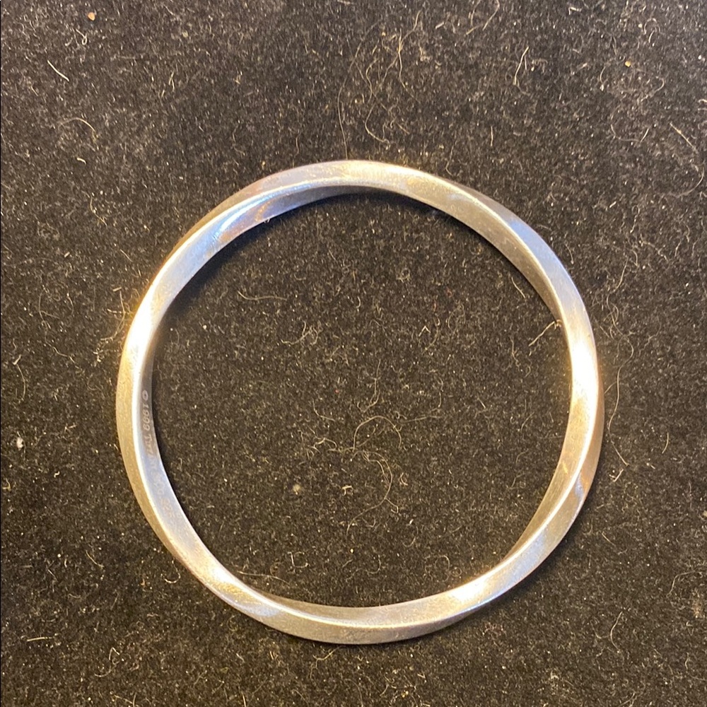Authentic Tiffany & Co sterling silver twisted twist bangle bracelet 1999